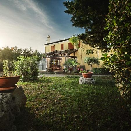 Briciola Di Sole B&B E Ristorante Borgo  Exterior photo