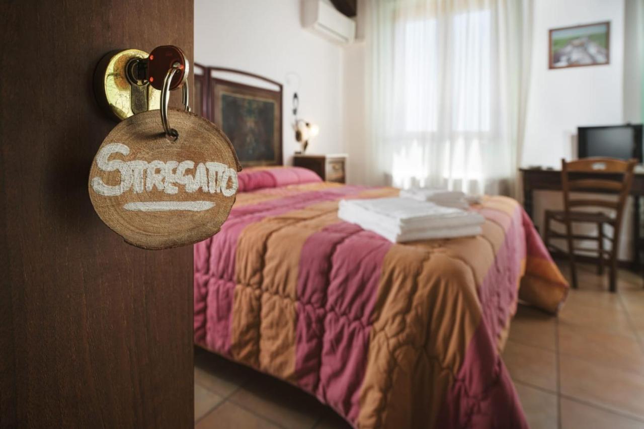 Briciola Di Sole B&B E Ristorante Borgo  Exterior photo